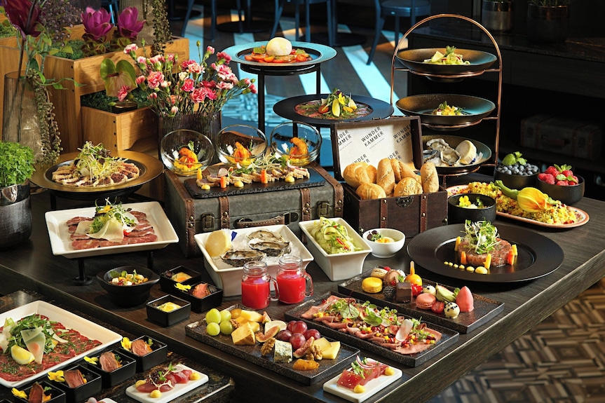 Elegant buffet dining spread